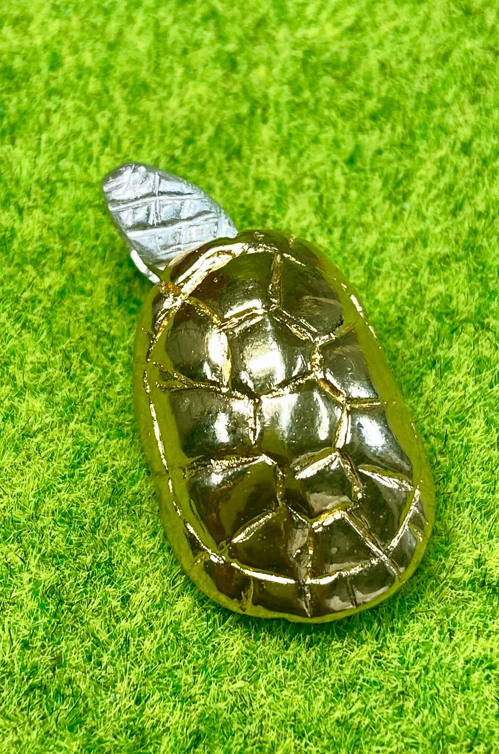 首振り亀ペンダント　k18メッキ仕様 | 3枚目